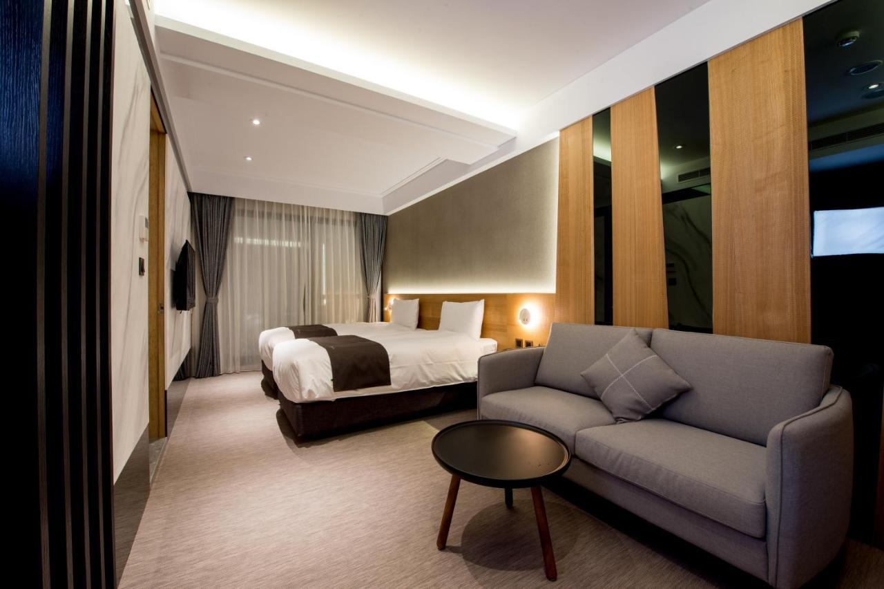 He-Jia Hotel Miaoli Exteriér fotografie